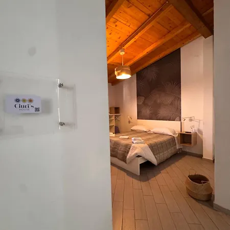 Ciuri House Гостевой дом *