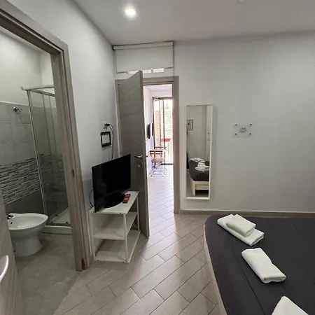 Ciuri House Катания